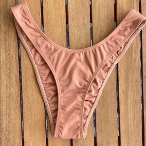 Minimale Animale bikini bottom